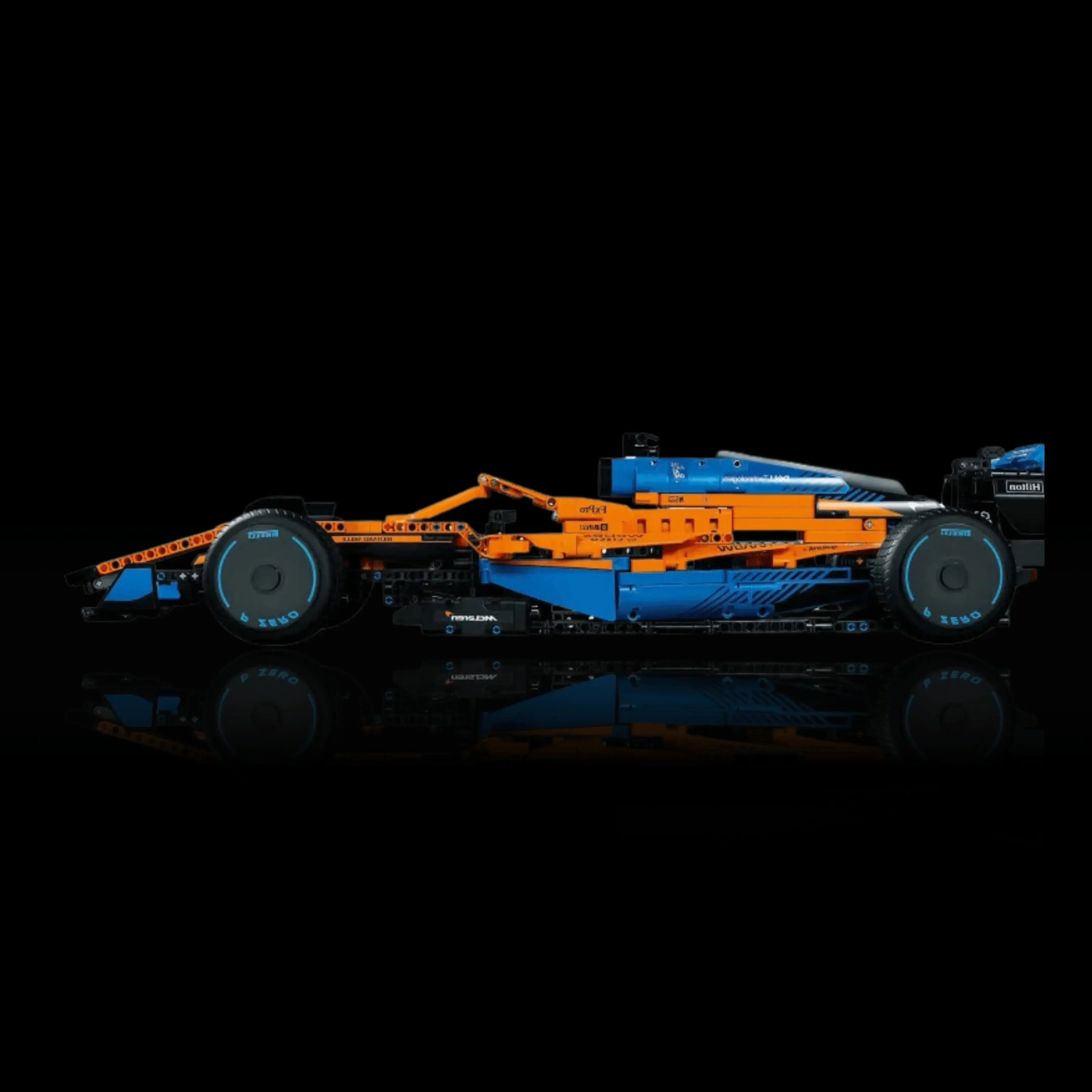 MCL RACING (1432 pièces)
