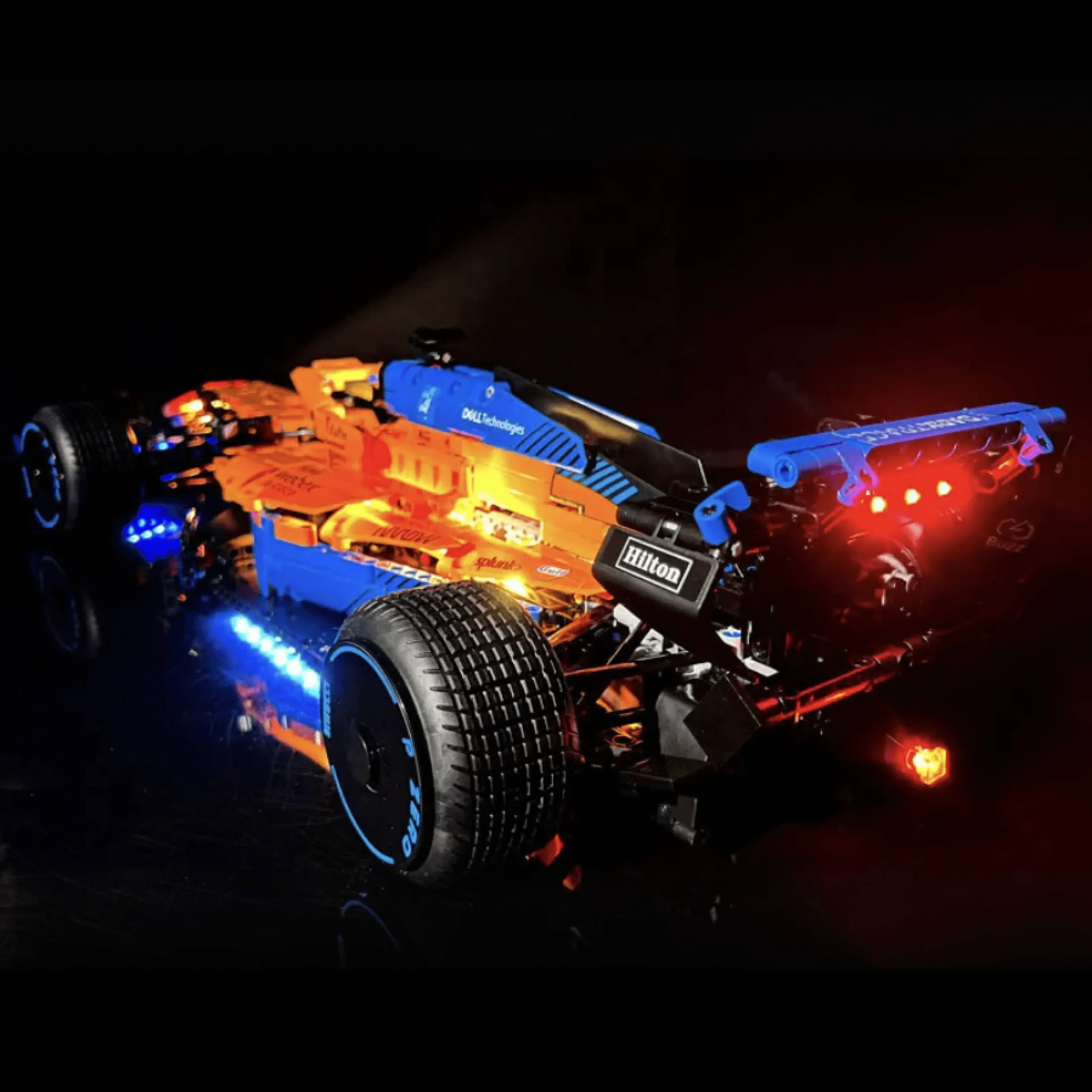 MCL RACING (1432 pièces)